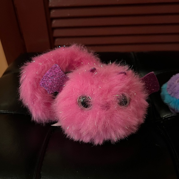 Bundle of 2 โค๏ธ Pomsies โZoeyโ Pink & Wrapples Dragon slap bracelet - Picture 5 of 15